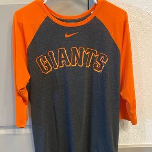 San Francisco Giants 3/4 sleeve shirt